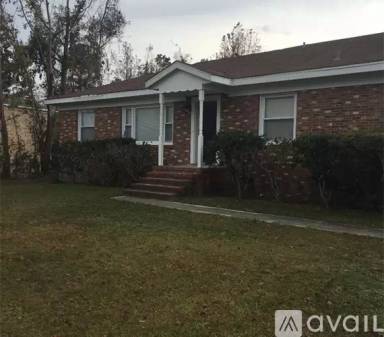 Main picture of 103 Lullwater Dr