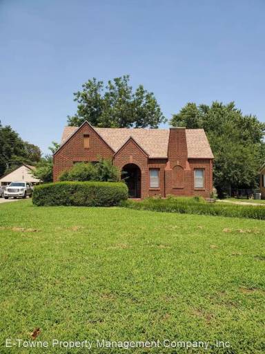 Main picture of 1022 Indian Dr