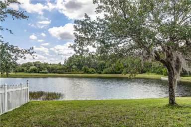 Main picture of 1521 Echo Lake Ct