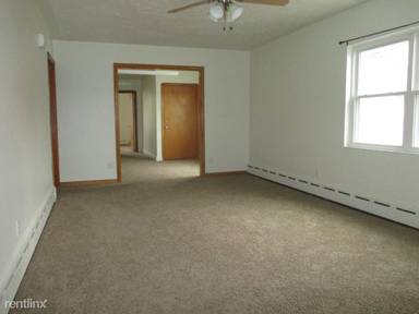 Main picture of 1110 E 26th St