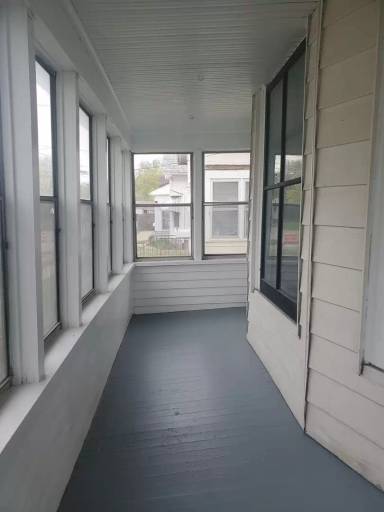 Main picture of 125 S Lincoln Ave