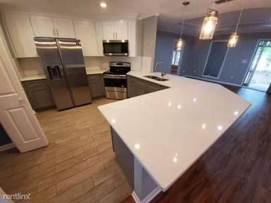 Main picture of 2880 Highpoint Rd