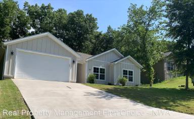 Main picture of 48 Penzance Dr