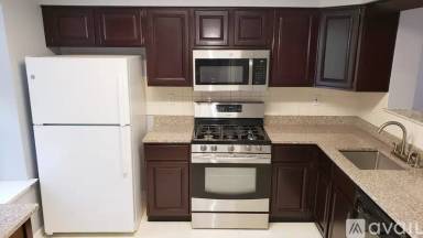 Main picture of 6 Halstead Pl