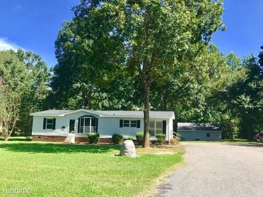 Main picture of 1813 Stanley Lucia Rd