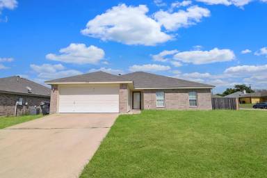 Main picture of 3908 Joshua Taylor Dr