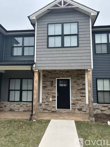 Main picture of 74 Pelt Ln