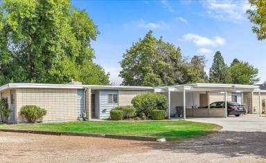 Main picture of 2104 N Bryson Rd