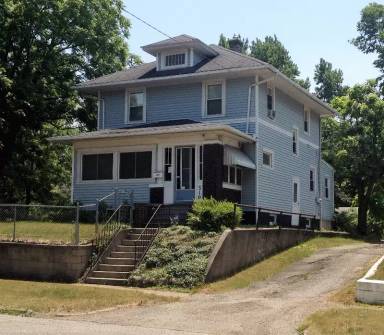 Main picture of 310 Howard St