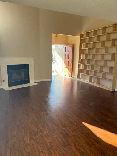 Main picture of 8409 Dorothy St