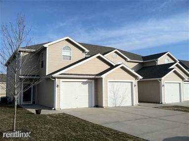 Main picture of 1611 SW Highland Dr