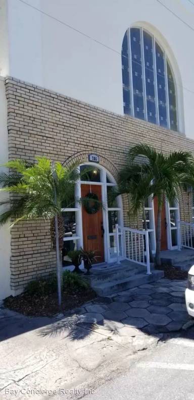 Main picture of 786 2nd Ave N