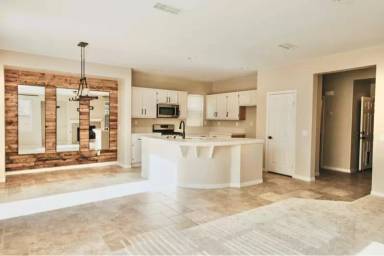 Main picture of 1373 Grapeseed Ln