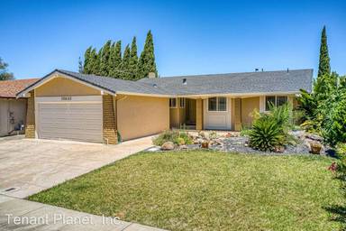 Main picture of 35920 Ashton Pl