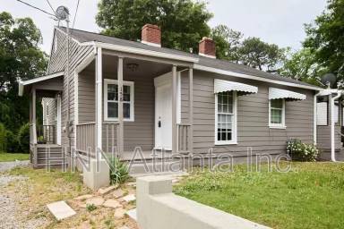 Main picture of 156 Hedges St SE