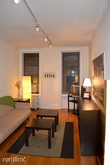 Main picture of 1619 2nd Ave