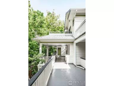 Main picture of 2444 9th St