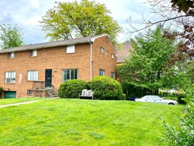 Main picture of 7033 Meade Pl