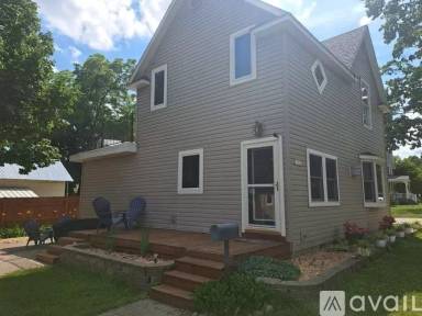 Main picture of 1009 Randolph St