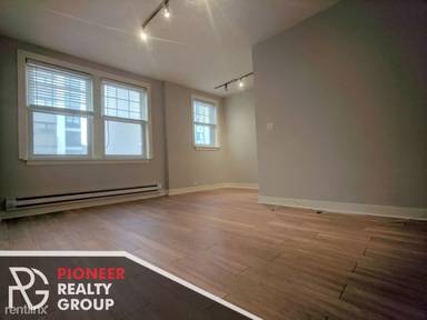 Main picture of 511 W Belmont Ave