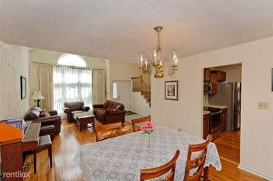 Main picture of 21 Chesterfield Dr