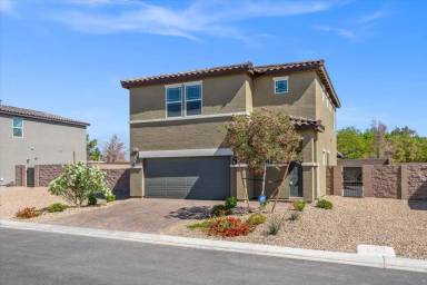 Main picture of 7910 Diamond Sky Ave