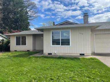 Main picture of 4938 Trails End Ct SE