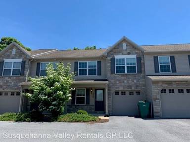 Main picture of The Villas at Silver Creek