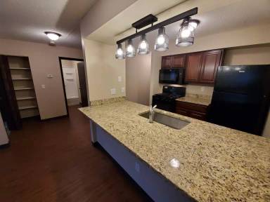 Main picture of 1108 E McKinley Ave