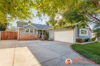 Main picture of 20438 Acre St