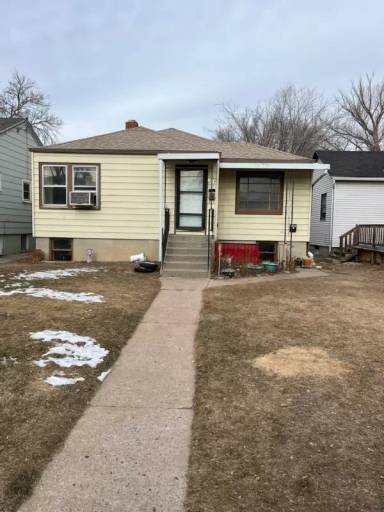 Main picture of 1018 E 23rd St