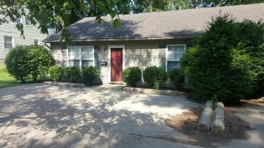 Main picture of 1719 Park Dr