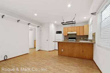 Main picture of 818 Euclid St