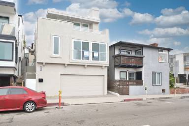 Main picture of 2212 Hermosa Ave