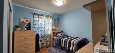 Main picture of 1296 McGinness Ave