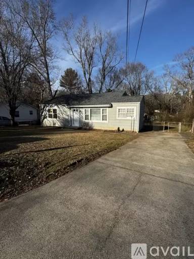Main picture of 1889 Clearwater Dr SE