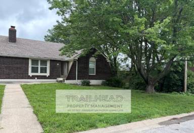 Main picture of 1003 NW 12th St