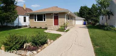 Main picture of 3005 26th Ave