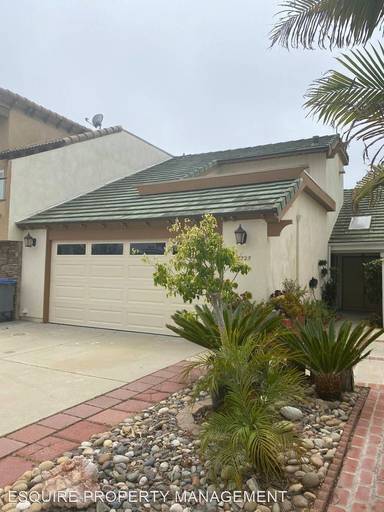 Main picture of 2325 Kingsbridge Ln