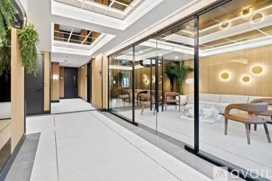 Main picture of 157 Meserole Ave