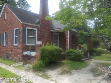 Main picture of 905 Western Ave