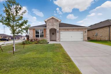 Main picture of 114 Drovers Dr