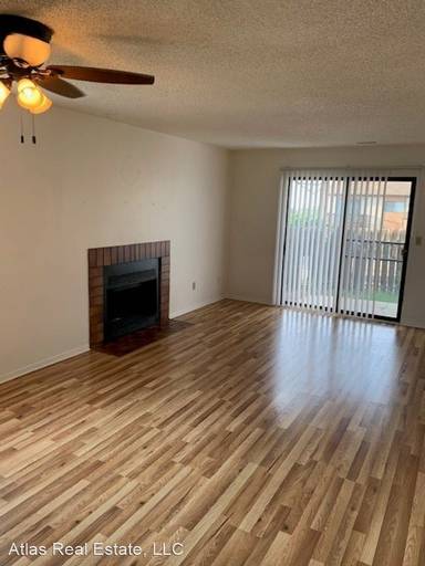 Main picture of 6940 Peyote Way