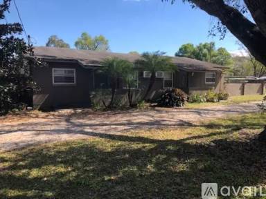 Main picture of 1628 S 58th St