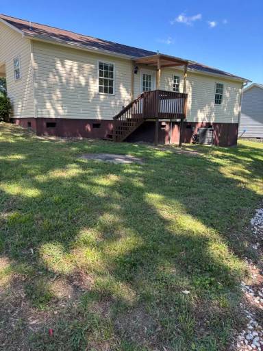 Main picture of 900 2nd St