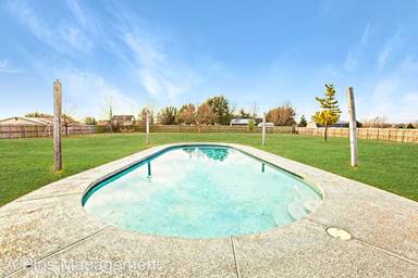 Main picture of 5B Rhea Mills Cir