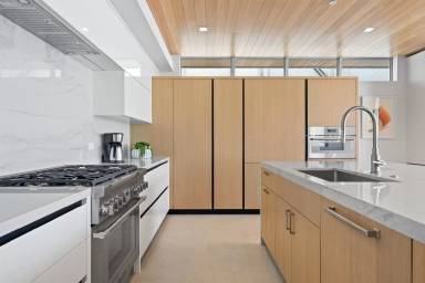 Main picture of 106 22nd St