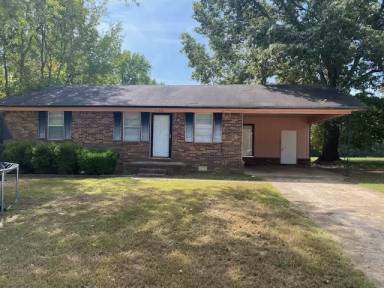 Main picture of 1126 Highland St