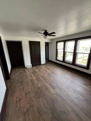 Main picture of 1021 67th St