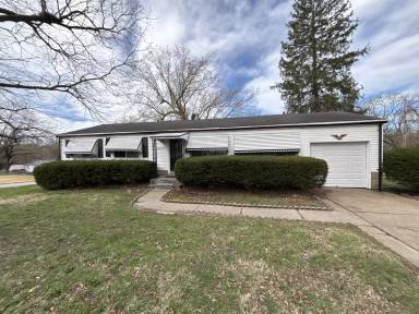 Main picture of 9955 Hayward Dr